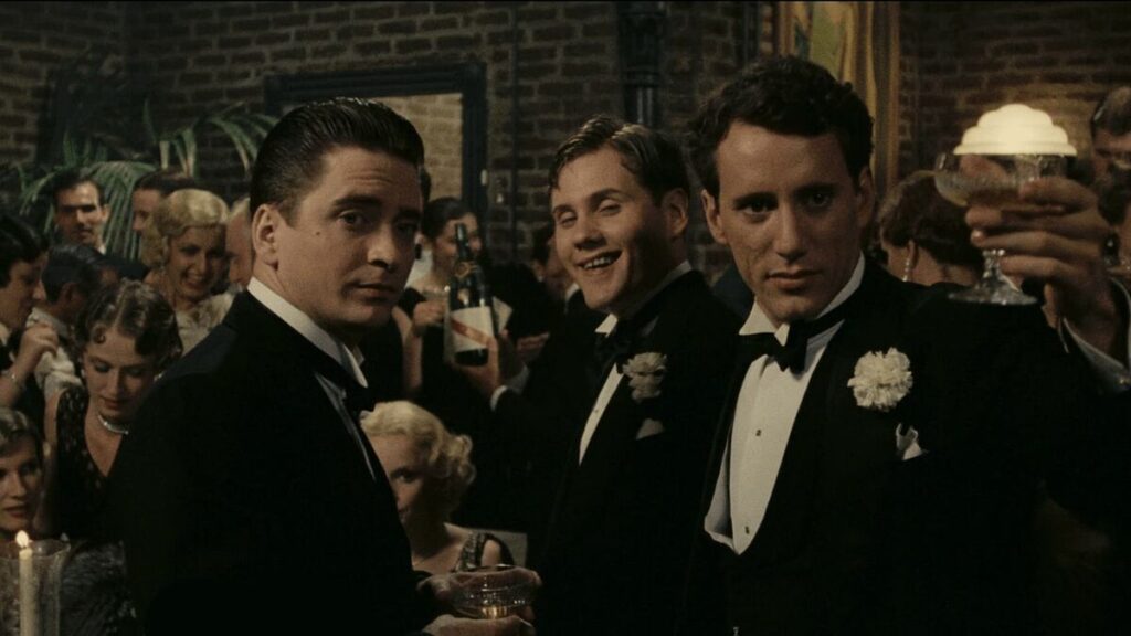 بهترین فیلم های مافیایی | ۲۵ فیلم برتر گانگستری تا سال ۲۰۲۳ 117 Once Upon a Time in America