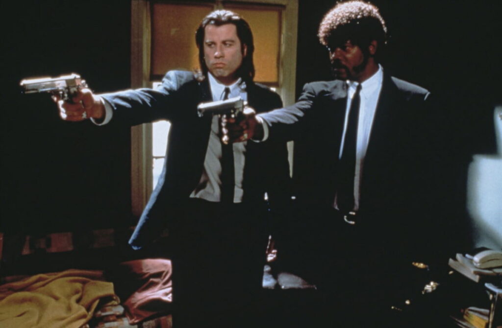 بهترین فیلم های کمدی جنایی که باید تماشا کنید 147 Pulp Fiction