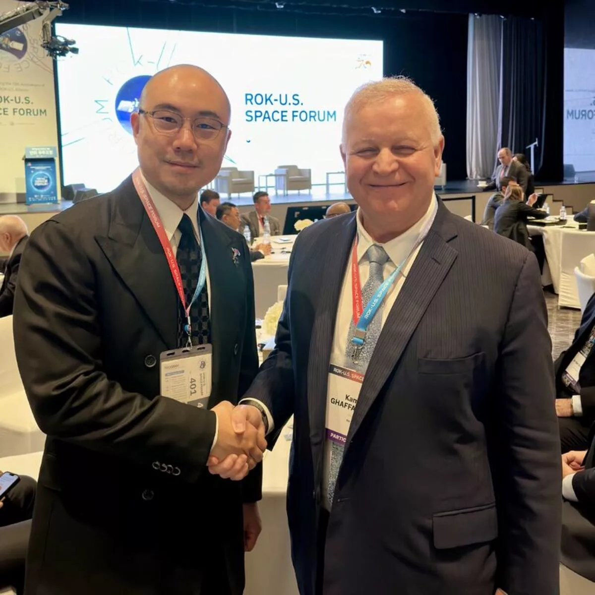 کمال غفاریان