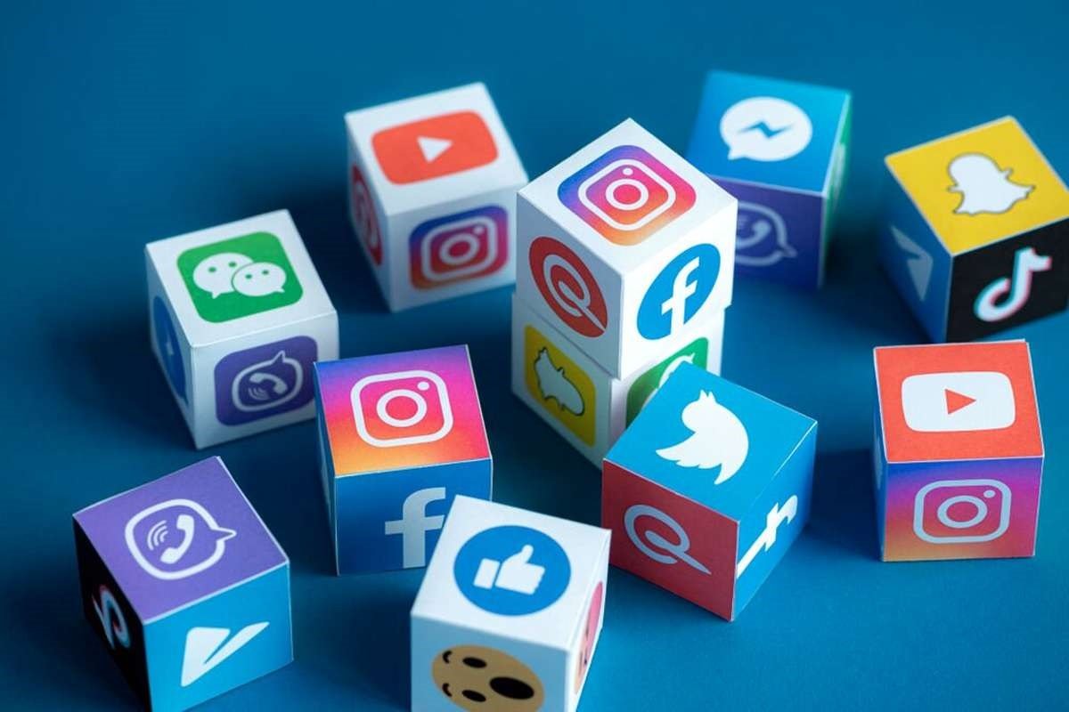 پیگیر الزامات برای گسترش پلتفرم‌های بومی در داخل و خارج هستیم