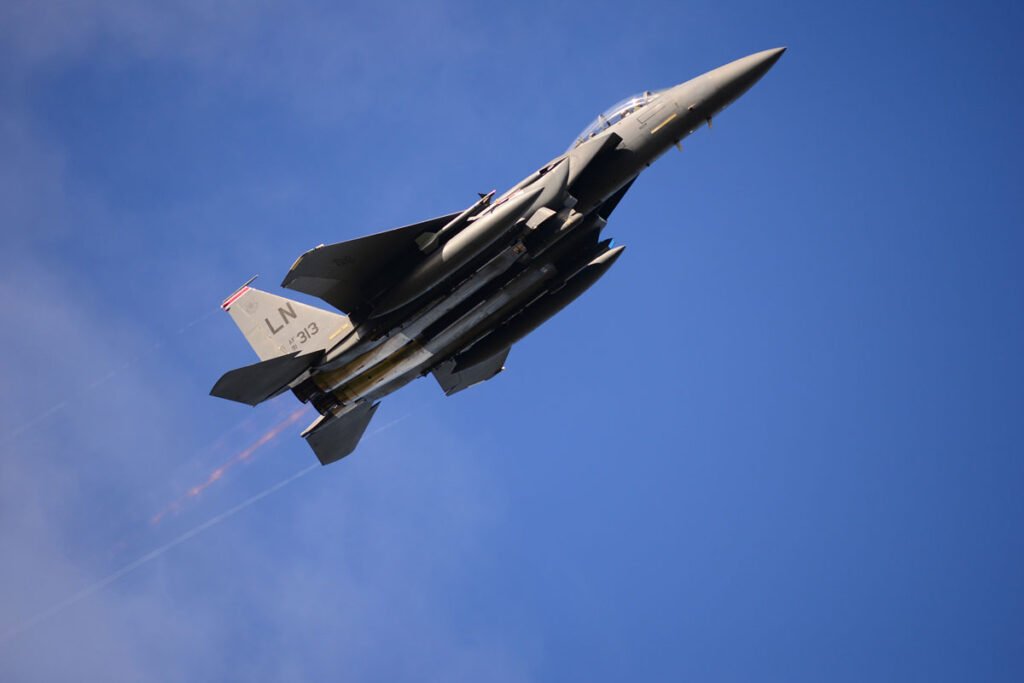 علت ماندگاری جنگنده F-15 Eagle چیست؟