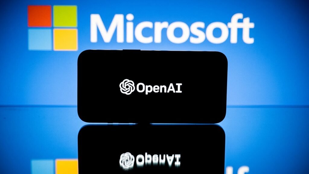 اتحادیه اروپا سرمایه‌گذاری مایکروسافت در OpenAI را بررسی می‌کند