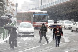 تهرانی ها از فردا منتظر بارش برف و باران باشند