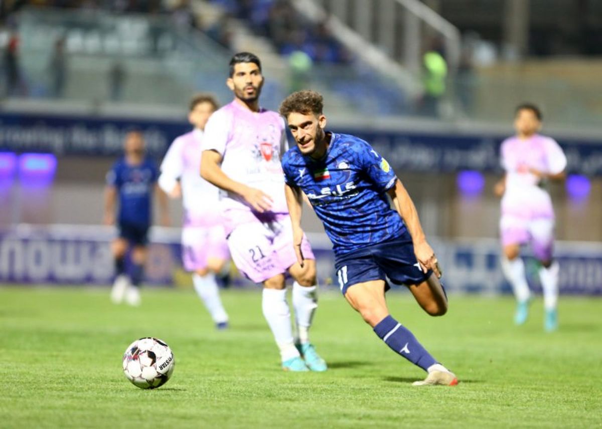پاسخ  گل گهر به استقلال درباره جذب روبرتو تو رس