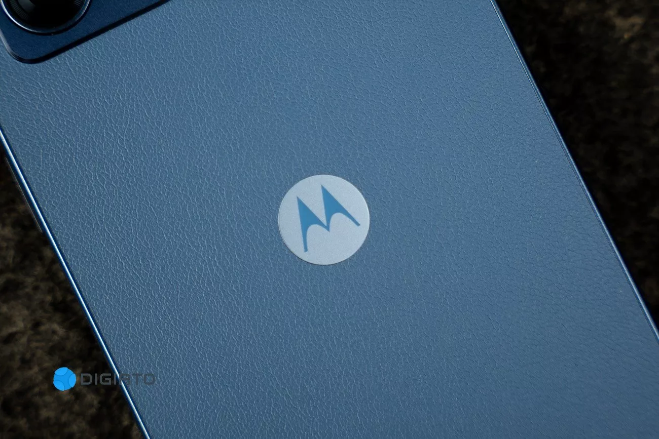 بررسی موتورولا Moto G54