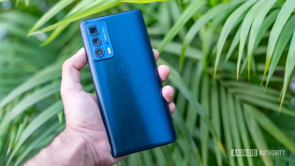 بهترین گوشی گیمینگ | زمستان ۱۴۰۲ 255 گوشی گیمینگ موتورولا مدل EDGE 20 PRO