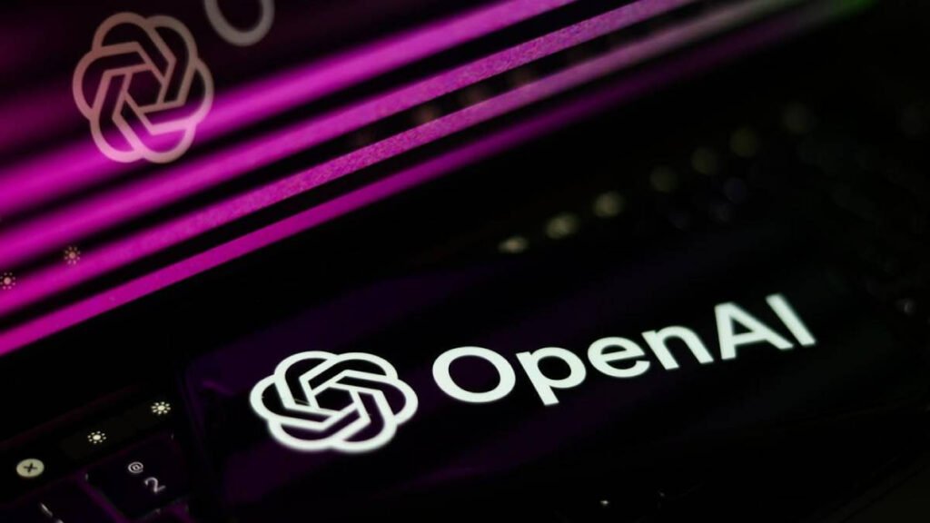 OpenAI انگارً برای ساخت تراشه هوش مصنوعی با ابوظبی مذاکره میکند_آفتاب شرق 4 1710657173 929 OpenAI انگارً برای ساخت تراشه هوش مصنوعی با ابوظبی مذاکره