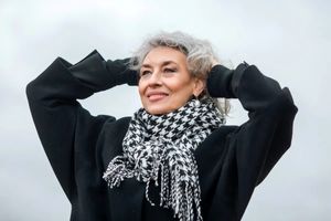 از سفید شدن موهایتان ناراحت نشوید