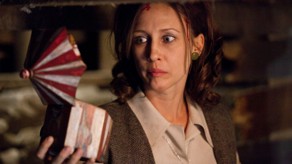 ۲۰ فیلم ترسناک که بر پایه داستان واقعی ساخته شدند_آفتاب شرق 85 The Conjuring