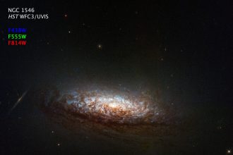 NGC 1546 از دید هابل