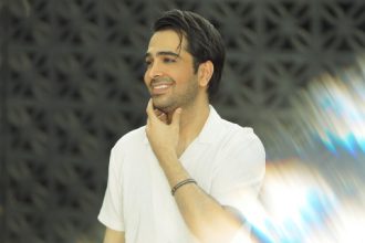 دانلود آهنگ انرژی مثبت بین هردوتامون رو چشم و چاله خنده هامون فرزاد فرخ
