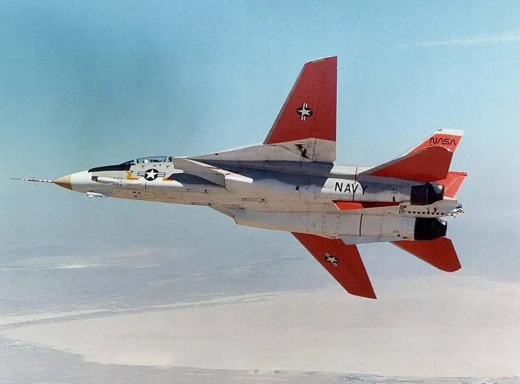 تاریخچه و مشخصات جنگنده آمریکایی F-14 Tomcat_آفتاب شرق 22 تاریخچه و مشخصات جنگنده آمریکایی F-14 Tomcat