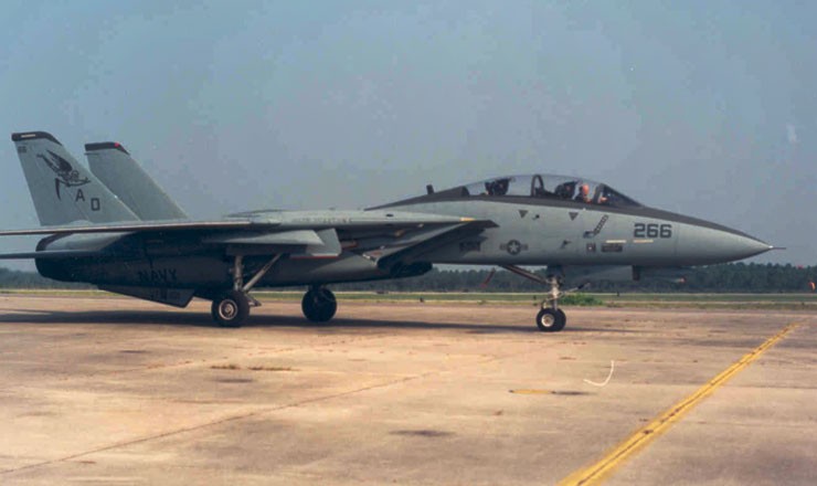 تاریخچه و مشخصات جنگنده آمریکایی F-14 Tomcat_آفتاب شرق 26 تاریخچه و مشخصات جنگنده آمریکایی F-14 Tomcat