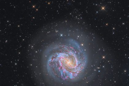 M83