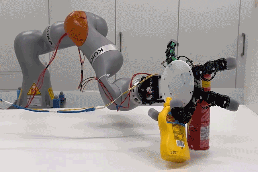 1727537937 636 این بازوی رباتیک با جداکردن دست خود می‌تواند به اشیای