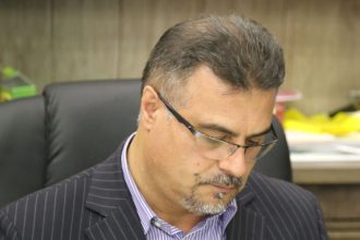 هلدینگ هر چه سریعتر وارد عمل شود