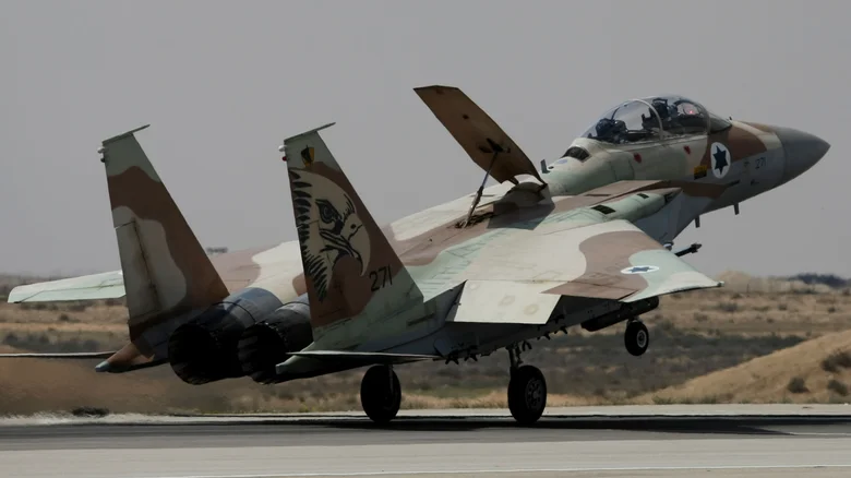 چه کشورهایی بیشترین F-15 را دارند؟_آفتاب شرق 17 چه کشورهایی بیشترین F-15 را دارند؟