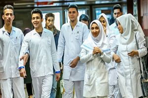افزایش حقوق دستیاران پزشکی از مهرماه