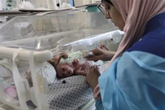 تلاش برای ثبت جهانی 8 آذر به عنوان روز کشتار نوزادان غزه