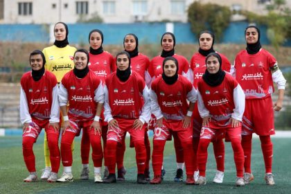 شکست تیم زنان پرسپولیس در اولین بازی تاریخ