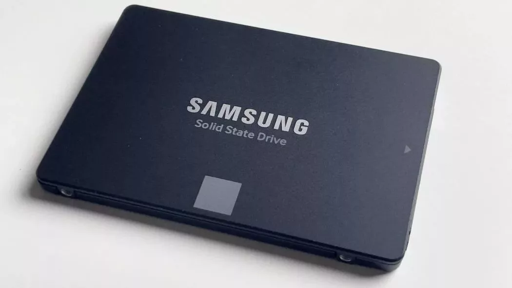 راهنمای خرید بهترین SSD بازار ایران؛ ۱۰ مدل پرفروش_آفتاب شرق 27 بهترین SSD سامسونگ