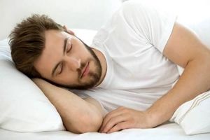 این صدا را جدی بگیرید؛ شنیدن ضربان قلب روی بالش چه معنایی دارد؟