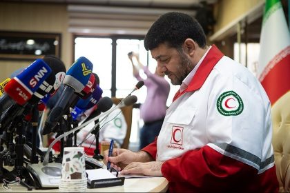 عزل 3 مدیر پس از استفاده از بالگرد هلال احمر در خرم‌آباد