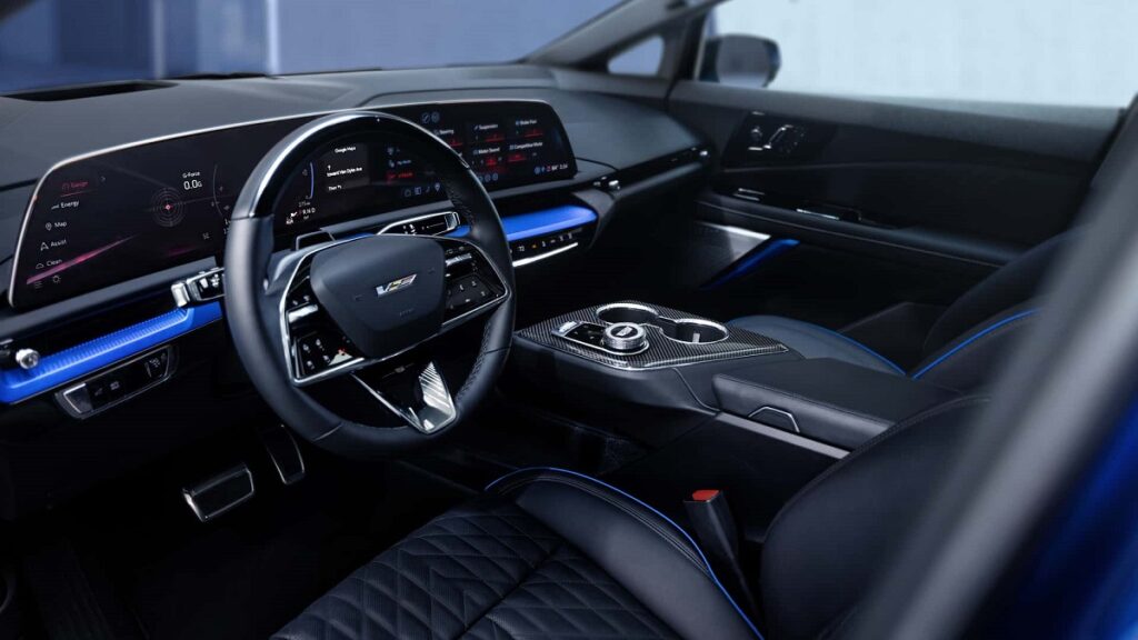 کادیلاک اپتیک V با قوت بسیار و حمایتاز شارژرهای تسلا اراعه شد_آفتاب شرق 4 Cadillac Optiq-V