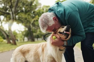 داشتن سگ یا گربه می‌تواند به حفظ سلامت مغز در پیری کمک کند