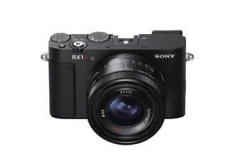 سونی دوربین RX1R III را با سنسور ۶۱ مگاپیکسلی و لنز زایس معارفه کرد_آفتاب شرق 21 سونی RX1R III