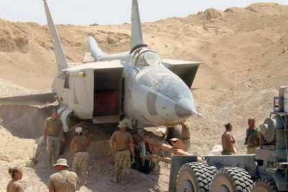 جنگنده میگ-۲۵ عراقی