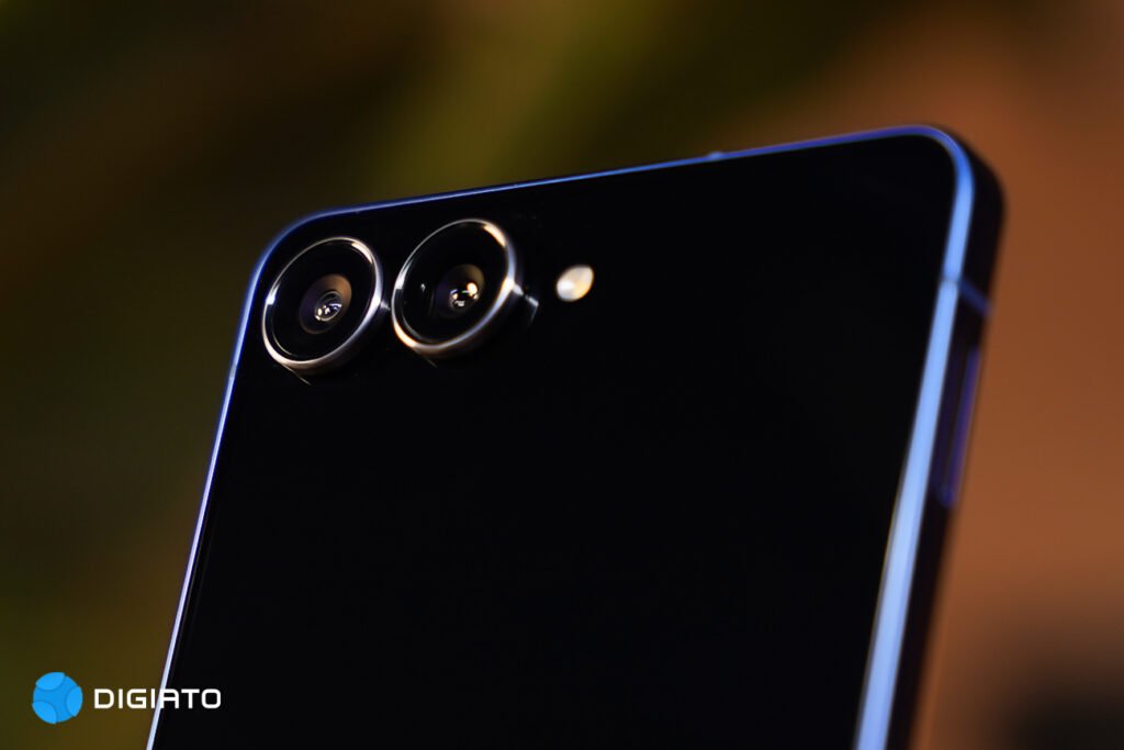 بازدید سامسونگ گلکسی Z Flip 7: این شد یک چیزی_آفتاب شرق 37 1753840340 803 بازدید سامسونگ گلکسی Z Flip 7 این شد یک چیزی آفتاب