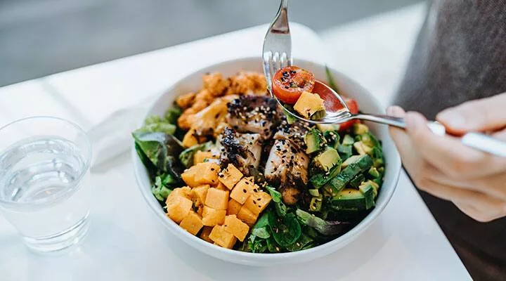 معارفه بهترین ویتامینها برای پارکینسون_آفتاب شرق 12 پارکینسون