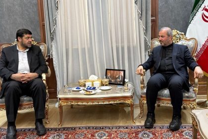 استقرار تیم های امدادی و درمانی هلال احمر در مسیرهای تعیین شده اربعین_آفتاب شرق 12 بهداشت و درمان , جمعیت هلال احمر ,