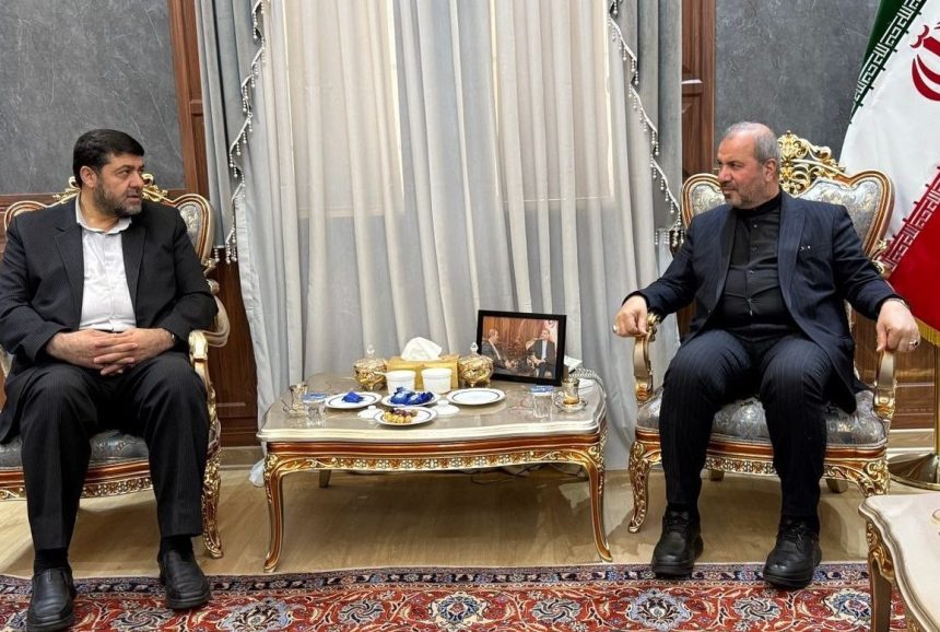 استقرار تیم های امدادی و درمانی هلال احمر در مسیرهای تعیین شده اربعین_آفتاب شرق 3 بهداشت و درمان , جمعیت هلال احمر ,