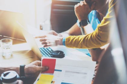 استراتژی رقابت در بازار اروپا برای استارتاپ ها_آفتاب شرق 10 استراتژی رقابت در بازار اروپا برای استارتاپ ها