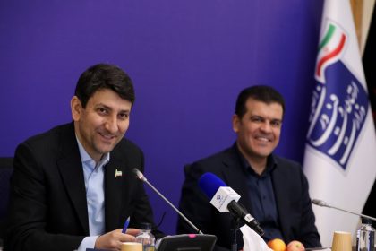 باید الگوی تحقق دولت هوشمند را عوض کنیم