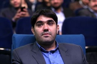 رئیس اتحادیه کسب‌وکارهای مجازی جلسه‌ای را با تهدید رئیس یک نهاد ترک کرد