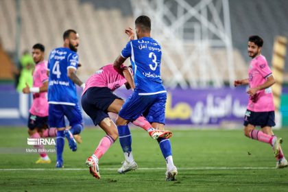 کاپیتان استقلال به درب خروج نزدیکتر شد_آفتاب شرق 12 کاپیتان استقلال به درب خروج نزدیکتر شد