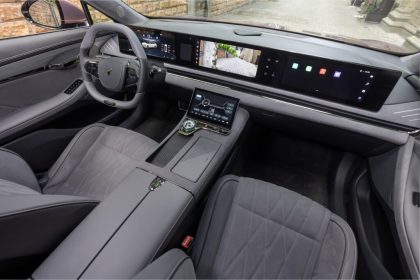 نگرانی از حملات سایبری به خودروهای وارداتی پیشرفته؛ تهدیدی نوظهور برای ایمنی_آفتاب شرق 14 خودروهای وارداتی پیشرفته