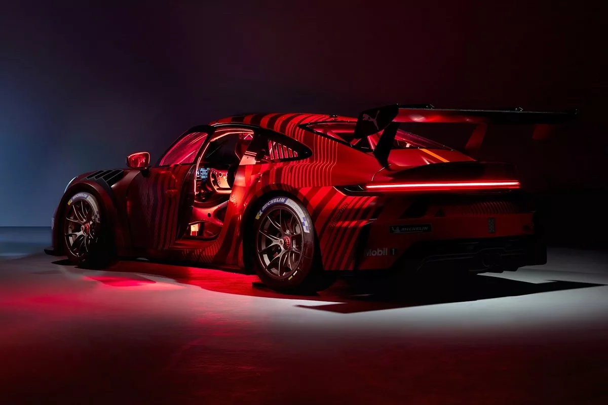 دو مدل تازه پورشه موتوراسپرت معارفه شدند، 911 Cup و 911 GT3 R_آفتاب شرق 4 911 Cup