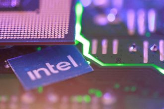 دولت ترامپ مانع فروش واحد ریخته‌گری اینتل می‌شود
