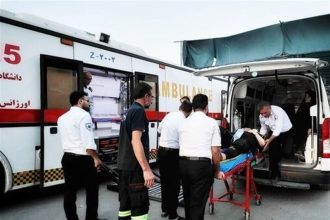 تحویل 40 زائر ایرانی حادثه دیده درعراق به سازمان اورژانس کشور_آفتاب شرق 7 تحویل 40 زائر ایرانی حادثهدیده درعراق به سازمان اورژانس کشور