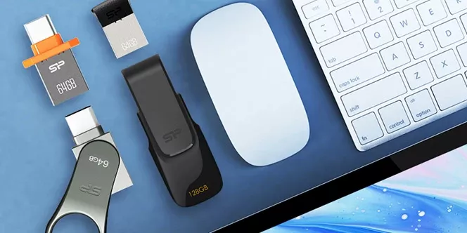 راهنمای خرید بهترین برند فلش مموری در بازار ۱۴۰۴ آفتاب شرق.webp