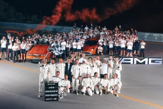 مرسدس AMG GT XX در ۷.۵ روز،‌ دور دنیا را طی کرد