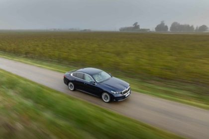 اراعه بی ام و i5 مدل ۲۰۲۶ اغاز شد؛ ظاهری دلنشینتر با برد بیشتر_آفتاب شرق 14 بی ام و i5