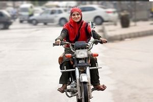 شرط صدور گواهینامه موتور برای زنان/ ویدئو_آفتاب شرق 9 شرط صدور گواهینامه موتور برای زنان/ ویدئو