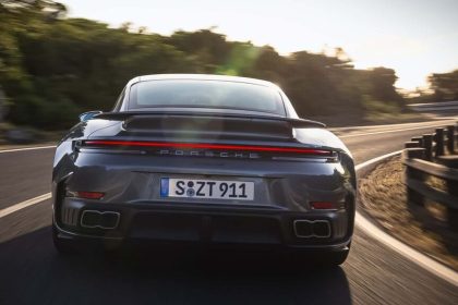 پورشه ۹۱۱ توربو S مدل ۲۰۲۶ معارفه شد؛ نیرومندترین ۹۱۱ تاریخ با شتاب ۲.۵ ثانیه_آفتاب شرق 16 پورشه ۹۱۱ توربو S