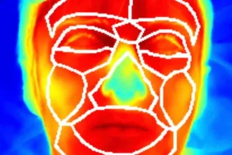 گریه نوزاد باعث افزایش دمای بدن بزرگسالان می‌شود