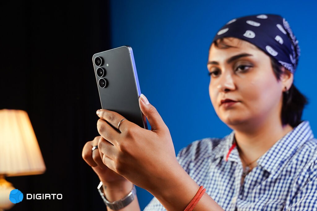 بازدید گلکسی S25 FE؛ پرچمدار اقتصادی سامسونگ با فرمول درست_آفتاب شرق 32 1758160530 598 بازدید گلکسی S25 FE؛ پرچمدار اقتصادی سامسونگ با فرمول درست آفتاب